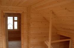 Пример брусового дома работы мастеров из Пестова